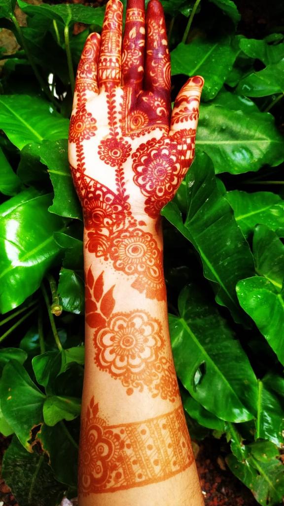 QUEENS LOUNGE(ONLINE SHOP), VARAM